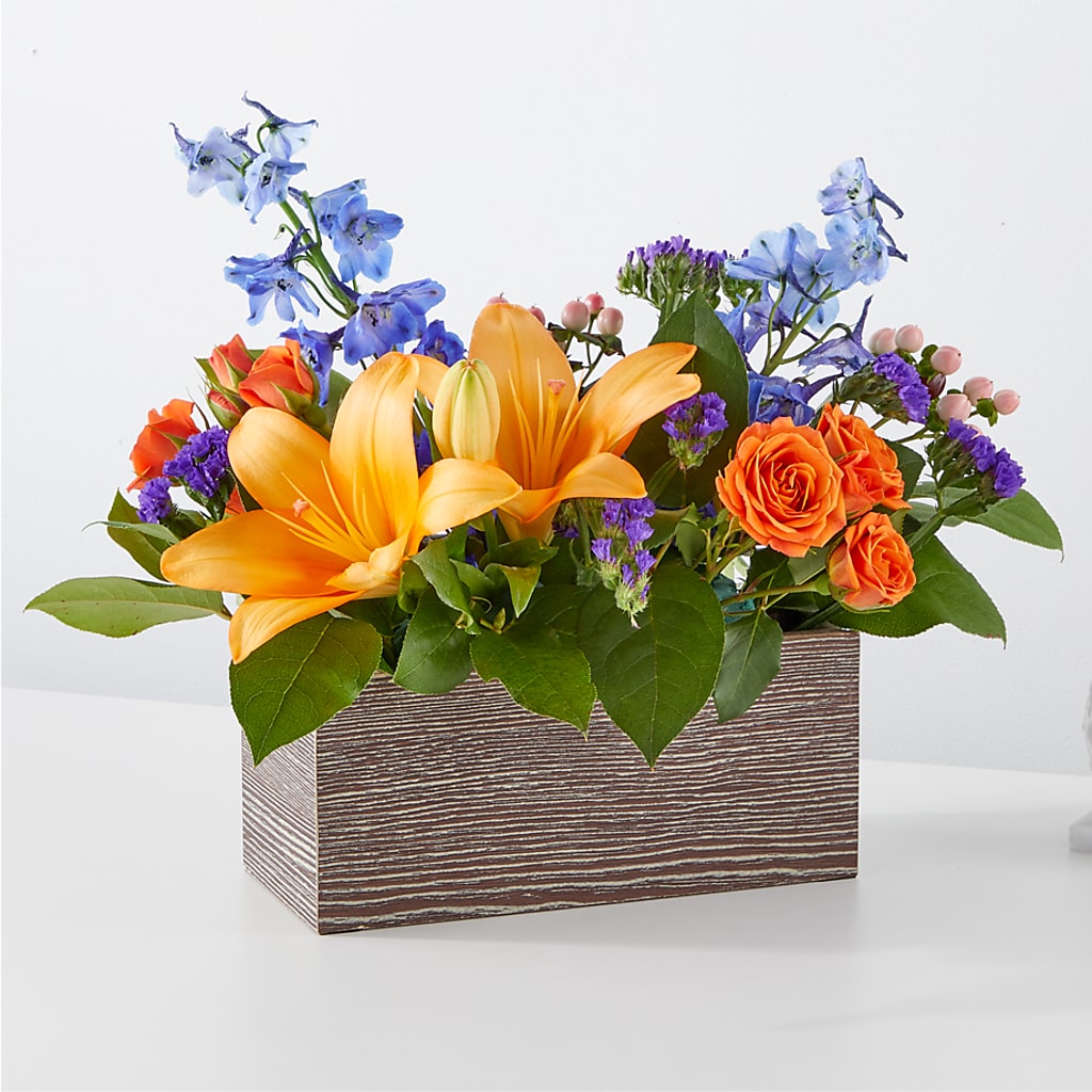 Radiant Citrus Box Bouquet – FORGET-ME-NOT FLOWERS & GIFTS, Jacksonville NC