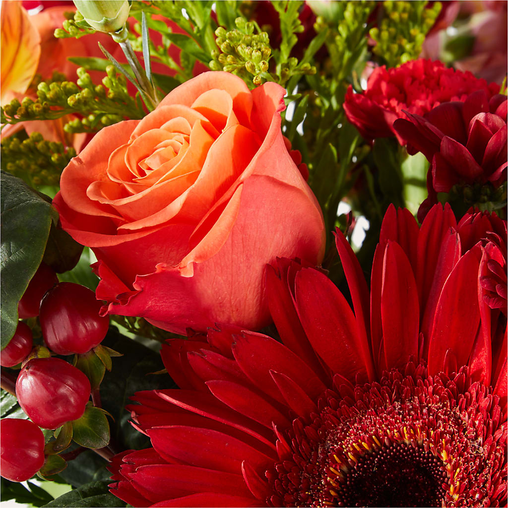 Sweater Season - A Florist Original – FORGET-ME-NOT FLOWERS & GIFTS, Jacksonville NC