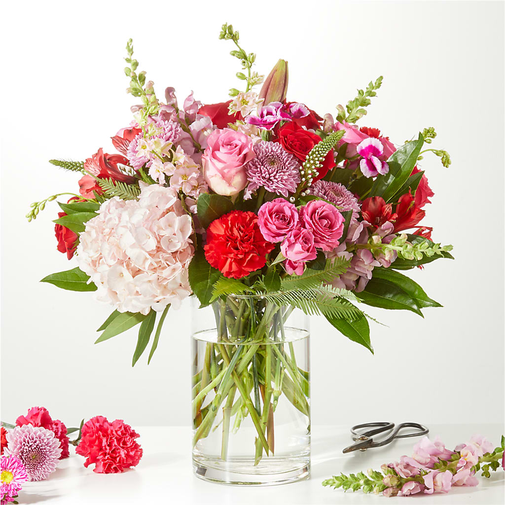 Swooning Over You - A Luxury Florist Original – FORGET-ME-NOT FLOWERS & GIFTS, Jacksonville NC