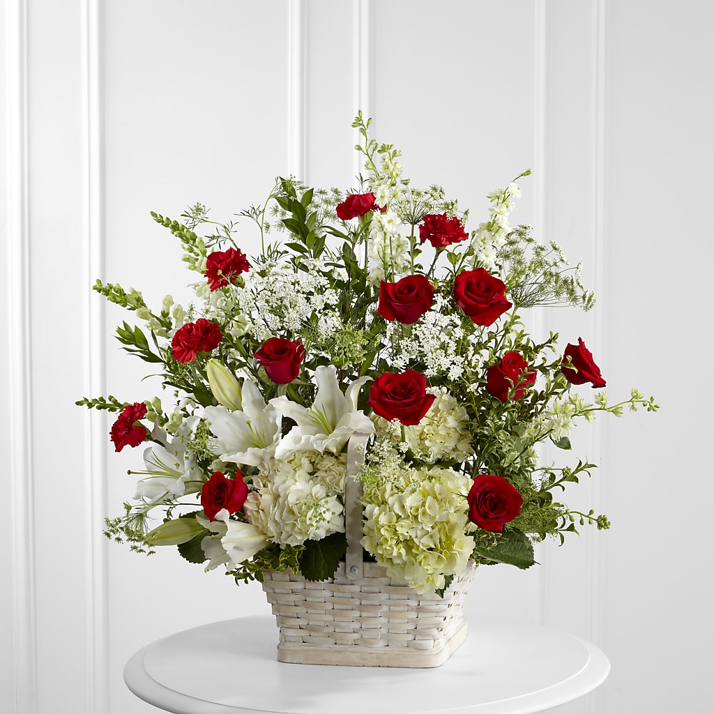 In Loving Memory Arrangement – FORGET-ME-NOT FLOWERS & GIFTS, Jacksonville NC
