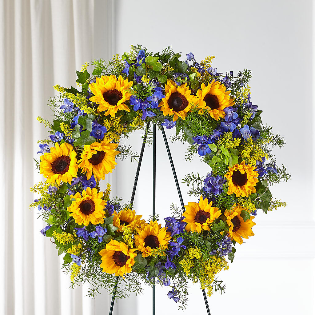 Bright Rays Wreath – FORGET-ME-NOT FLOWERS & GIFTS, Jacksonville NC