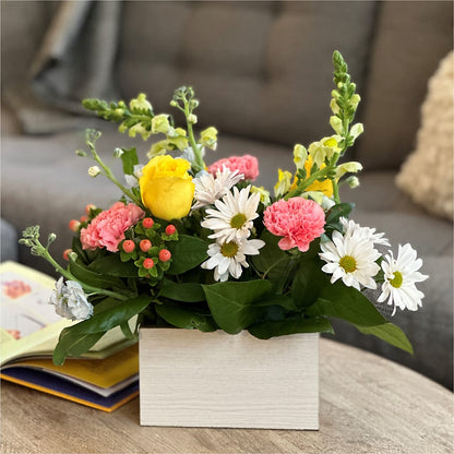 Sun Salutation Box Bouquet – FORGET-ME-NOT FLOWERS & GIFTS, Jacksonville NC