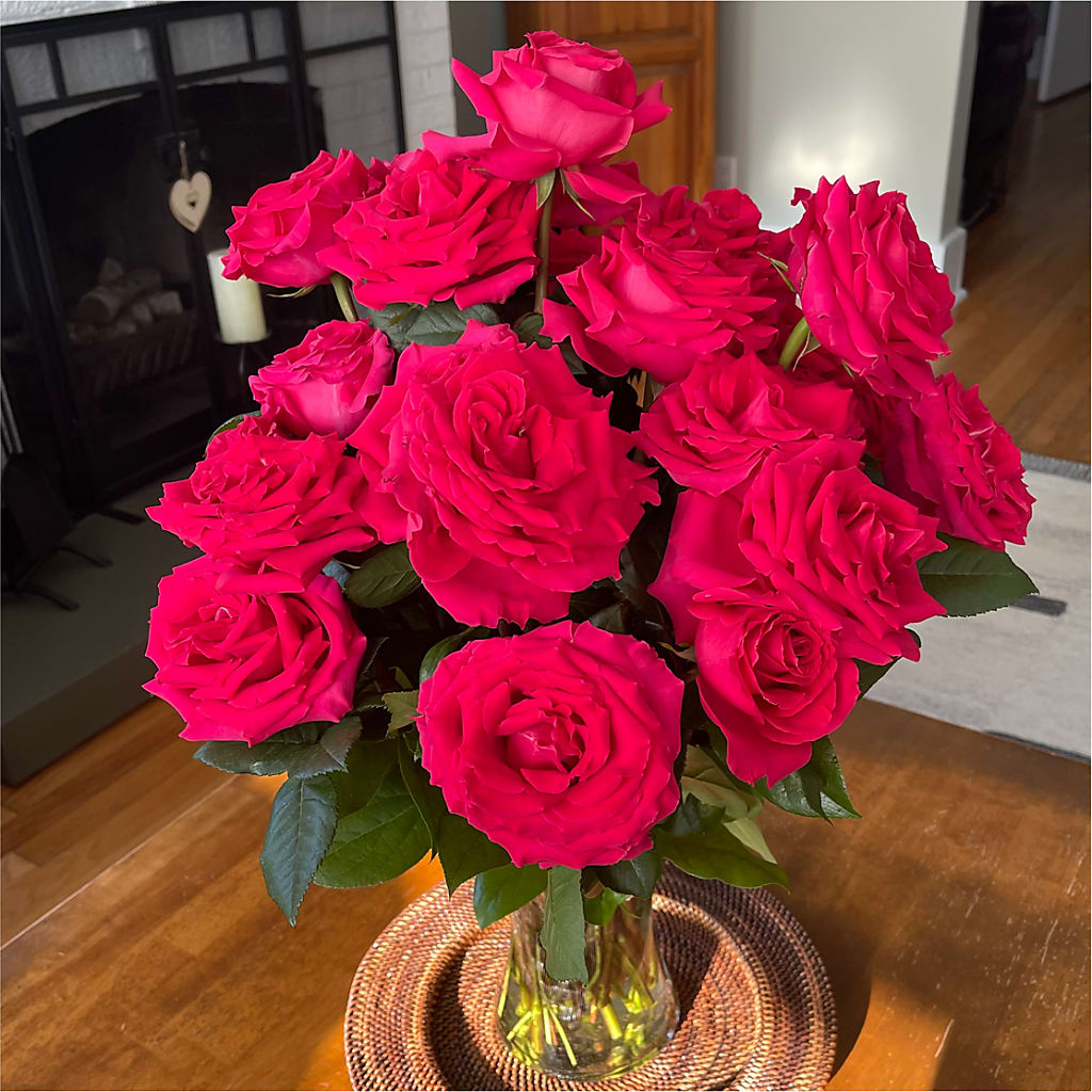 Long Stem Pink Rose Bouquet – FORGET-ME-NOT FLOWERS & GIFTS, Jacksonville NC