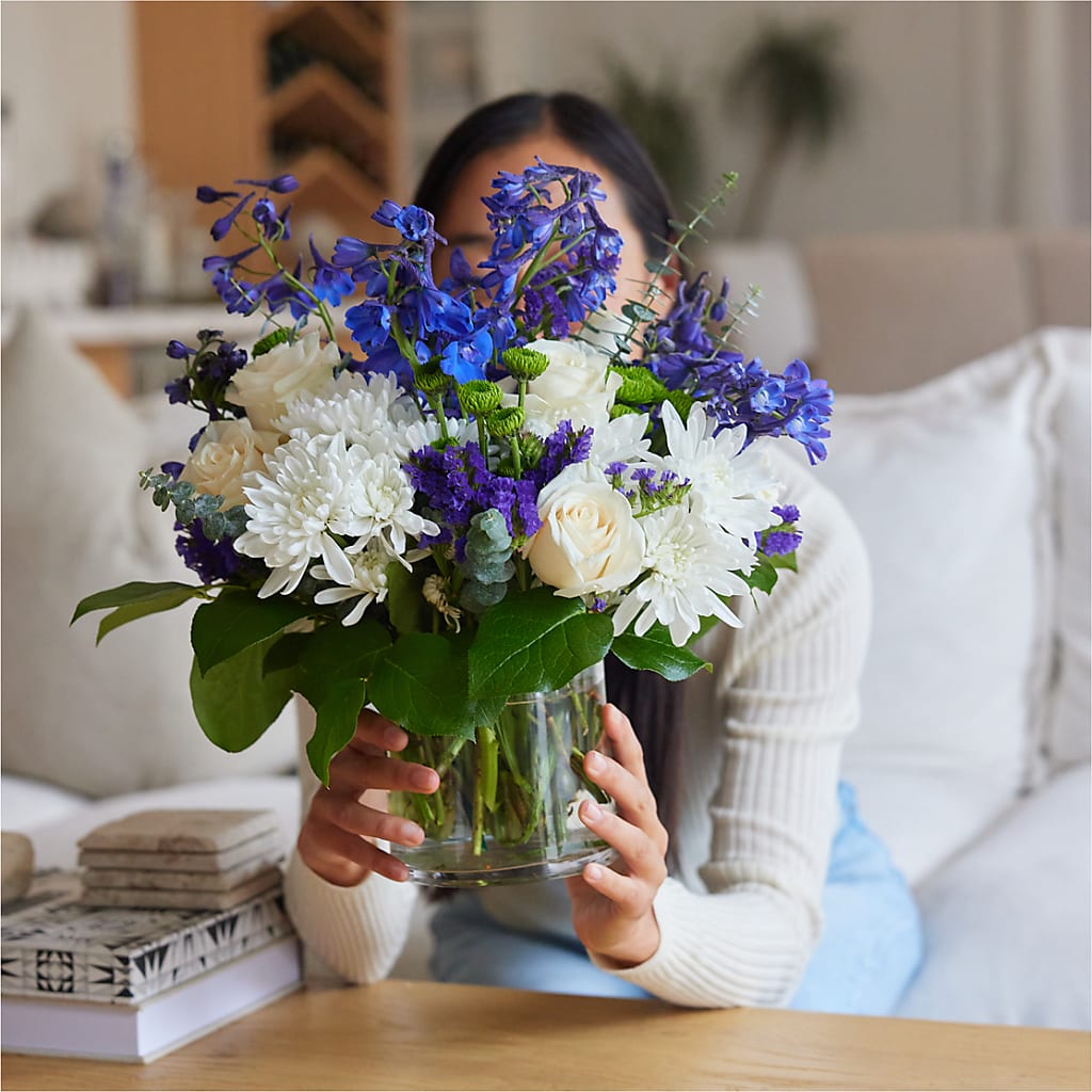 Cerulean Waves Bouquet – FORGET-ME-NOT FLOWERS & GIFTS, Jacksonville NC