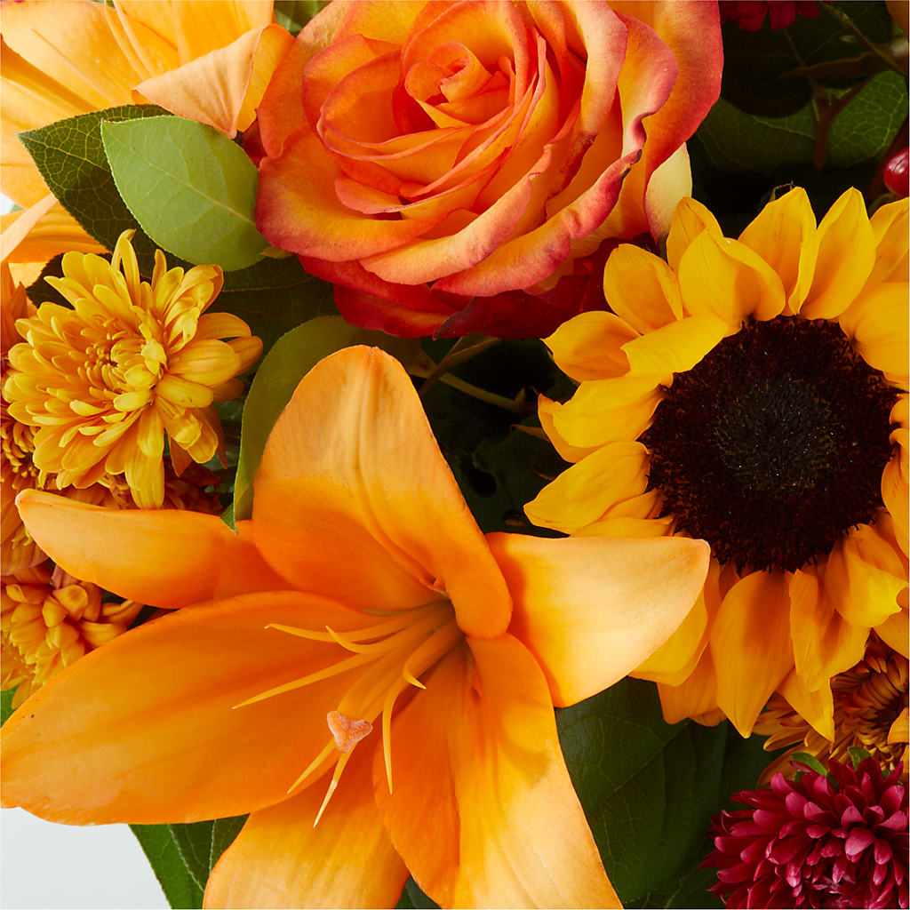 Grateful Centerpiece – FORGET-ME-NOT FLOWERS & GIFTS, Jacksonville NC