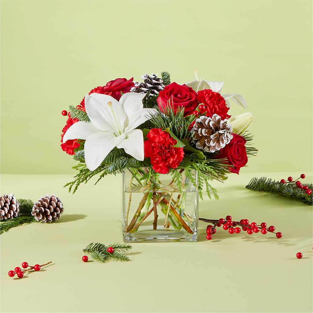 Glistening Icicles Bouquet – FORGET-ME-NOT FLOWERS & GIFTS, Jacksonville NC