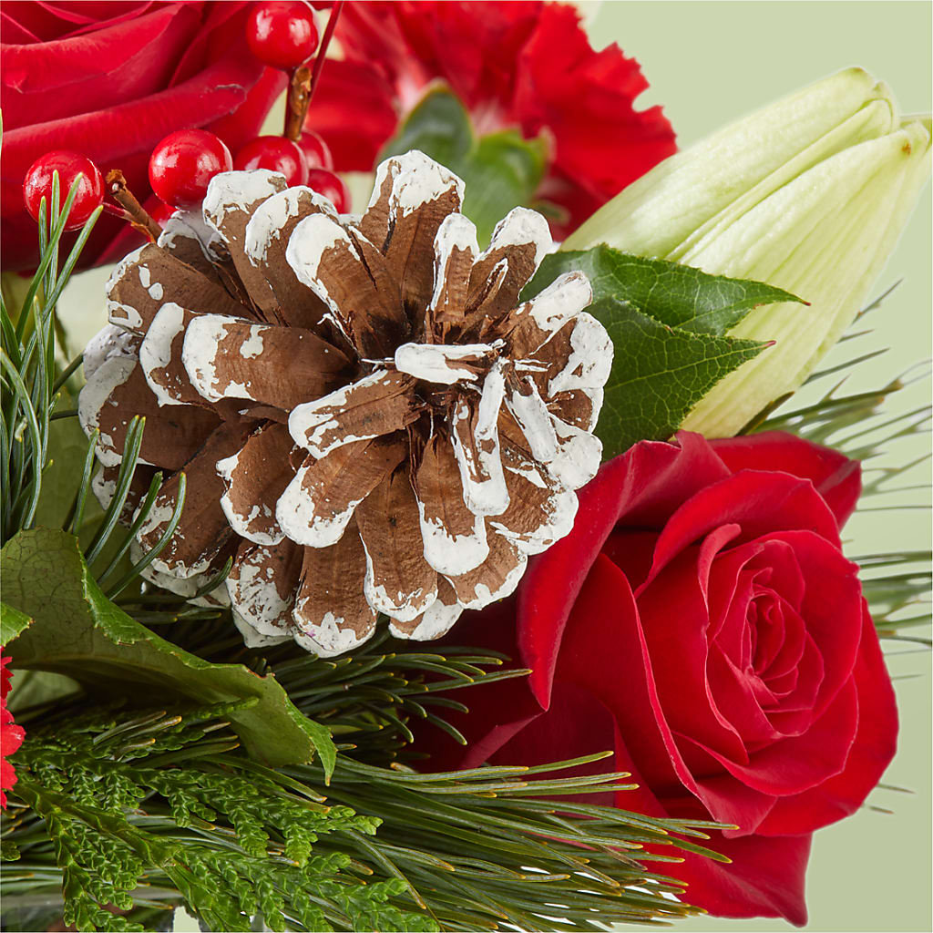 Glistening Icicles Bouquet – FORGET-ME-NOT FLOWERS & GIFTS, Jacksonville NC
