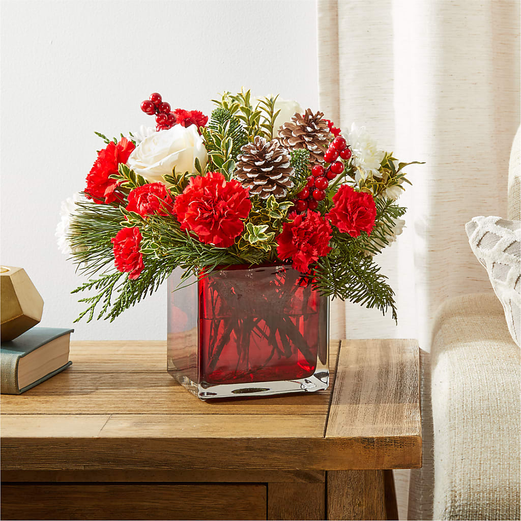 Christmas Market Bouquet – FORGET-ME-NOT FLOWERS & GIFTS, Jacksonville NC