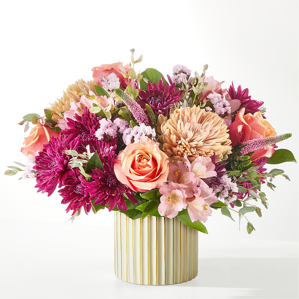 Berry Cobbler Bouquet with Ivory Vase – FORGET-ME-NOT FLOWERS & GIFTS, Jacksonville NC