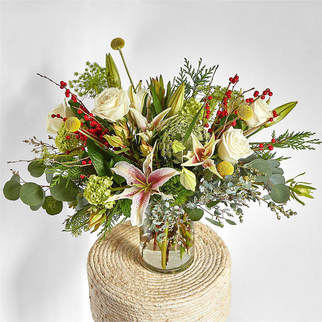 Berry & Bright Bouquet – FORGET-ME-NOT FLOWERS & GIFTS, Jacksonville NC