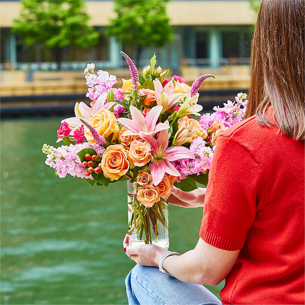 Bisous Bouquet – FORGET-ME-NOT FLOWERS & GIFTS, Jacksonville NC