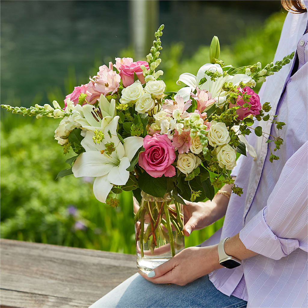 Fondly Bouquet – FORGET-ME-NOT FLOWERS & GIFTS, Jacksonville NC